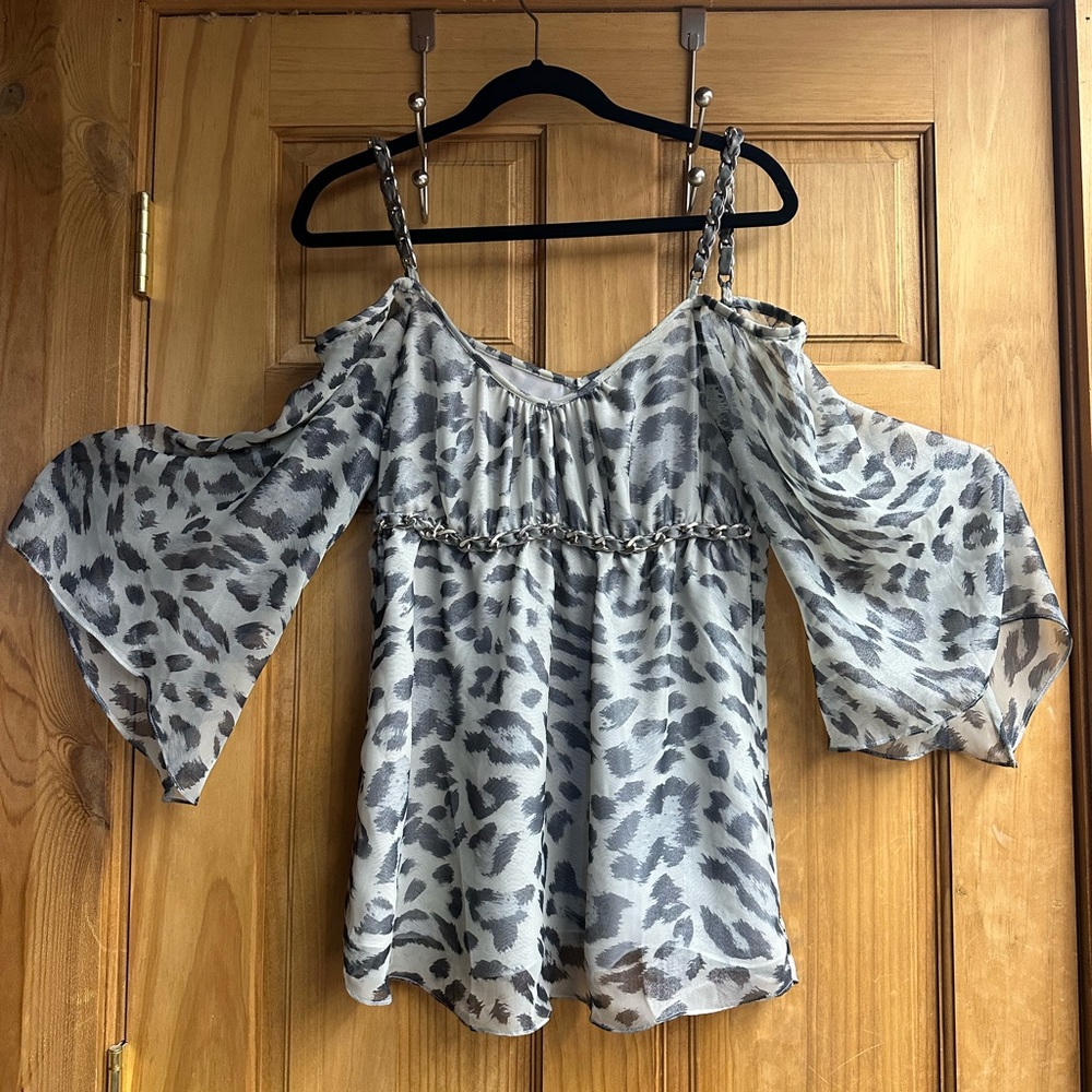 Ladies Boston Proper Gray and White Cold-Shoulder Blouse, Sz 10
